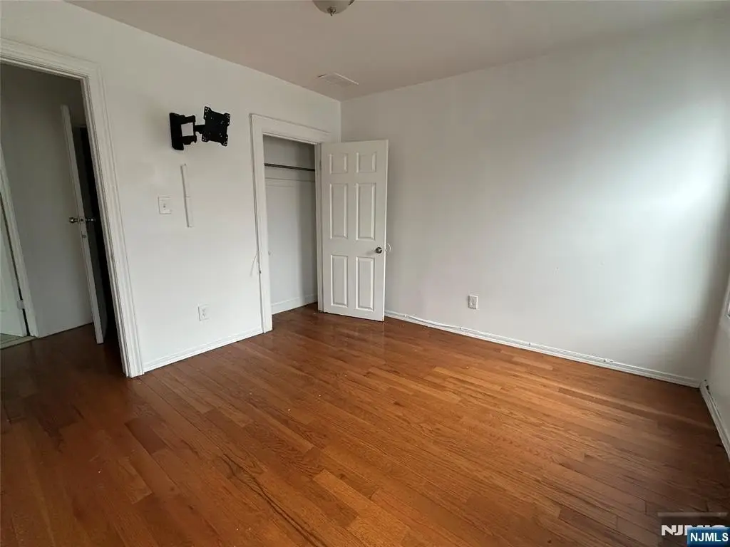Picture 29