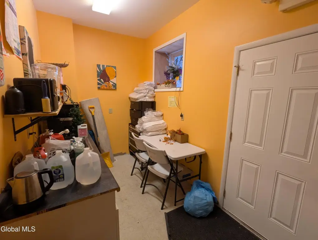 Picture 8
