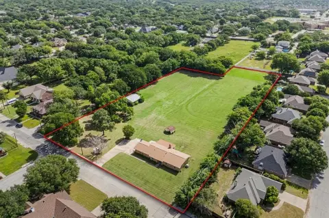 3.3 Acres in North Richland