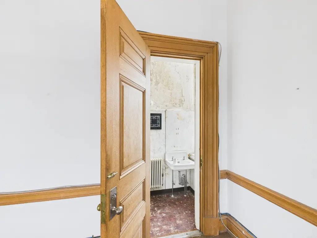 Picture 16