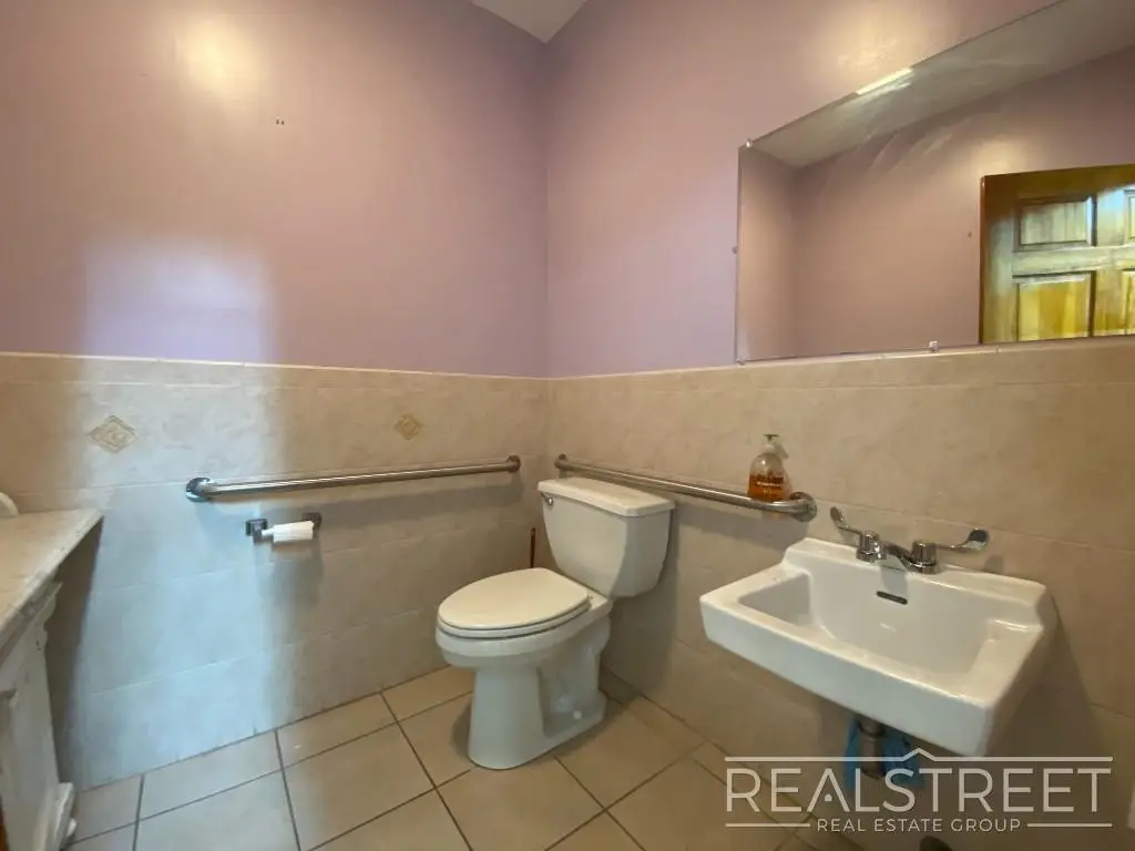 Picture 9