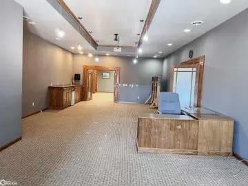 Remodeled Commercial Space on Main