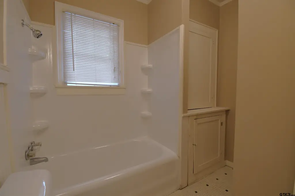 Picture 12