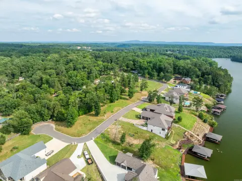 Lake Hamilton Overlooking Residential Lot