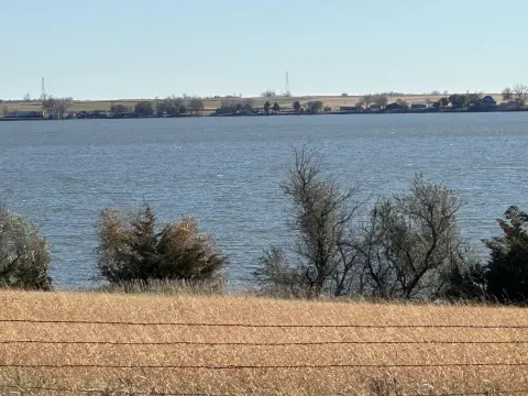 Lake Byron Waterfront Acreage