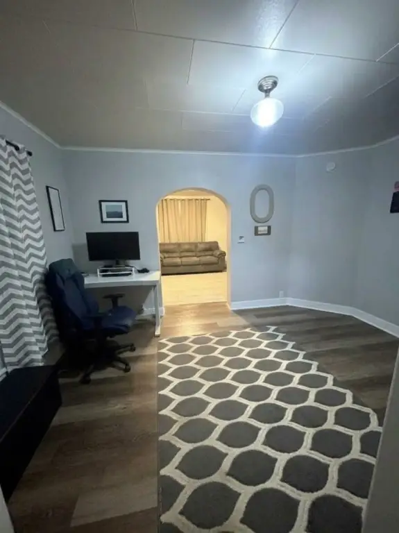 Picture 6