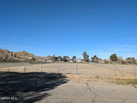 Cleared and Fenced Palmdale Lot