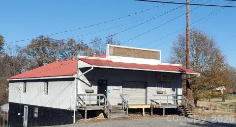 Mixed-Use Property with Basement