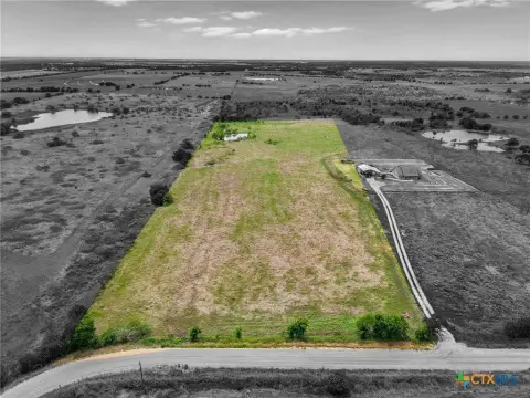 10 Acres in Serene Buckholts