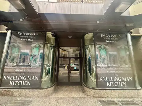 Prime Downtown Pittsburgh Retail Space