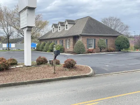 Prime Commercial Building in Elizabethton