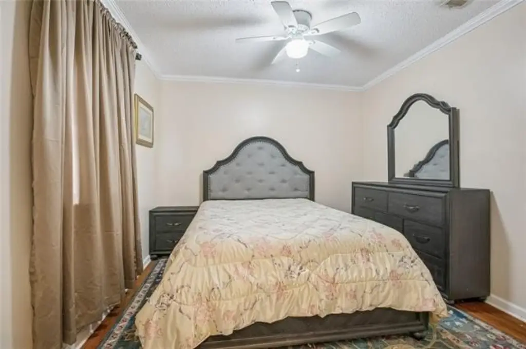 Picture 19