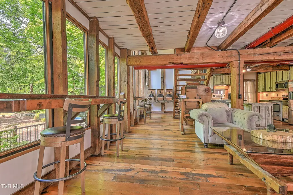Picture 48