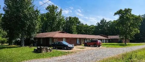 10-Unit Apartment Building