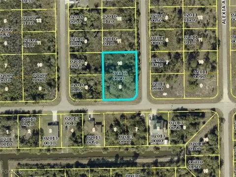 Lehigh Acres Corner Lot
