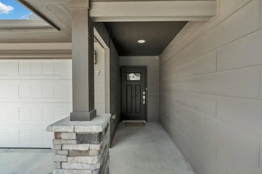 Picture 7