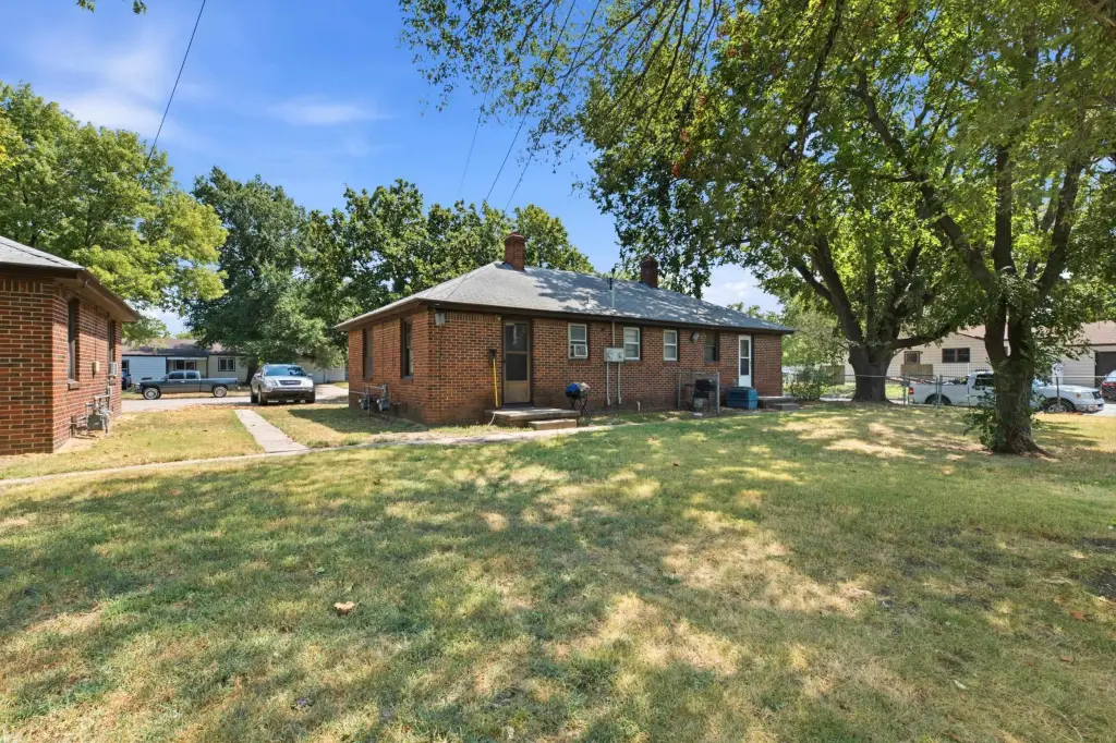 Picture 16