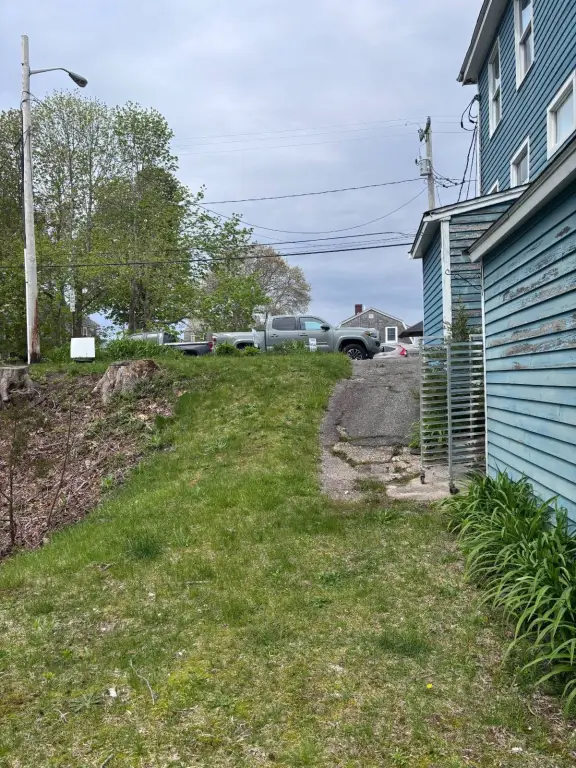 Picture 10