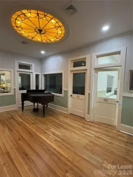 Multi-Room Office Units