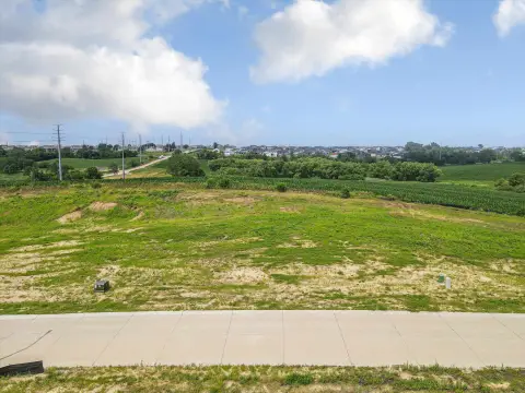 Flat Estate Lot in Avante