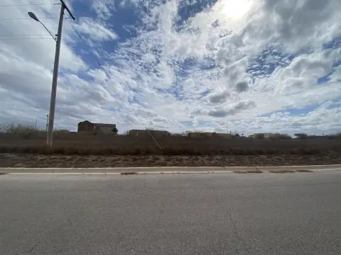 Commercial Land in Cotulla, TX