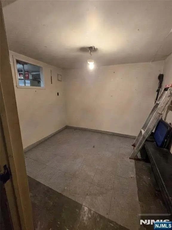 Picture 23