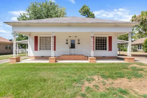 Duplex with Carport Parking