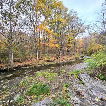Vacant Land Fronting Creek