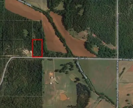 Unrestricted 5-Acre Parcel in Luther