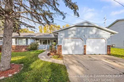 Well-Kept Grand Rapids Duplex