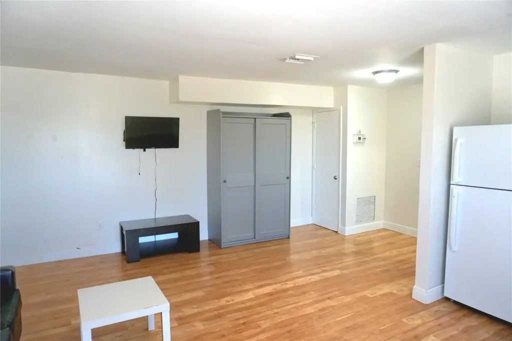 Picture 23