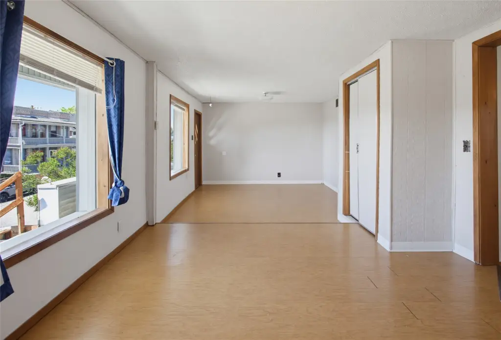 Picture 16