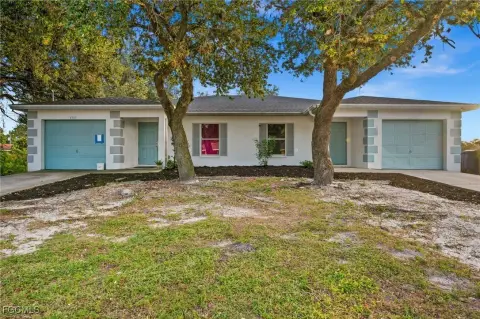 Renovated Duplex in Lehigh Acres
