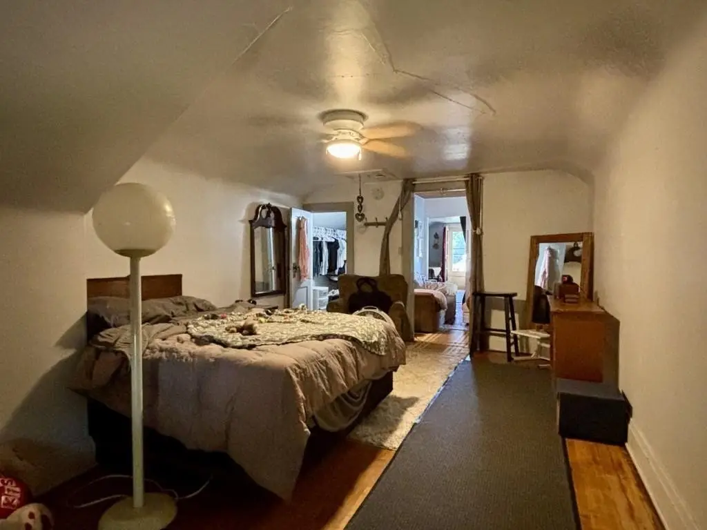 Picture 30
