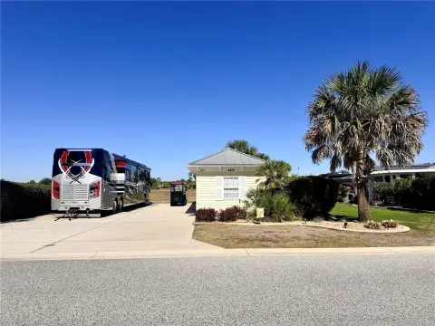 Resort Lot in Webster, Florida