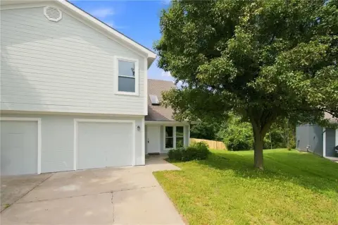 Two-Story Half-Duplex