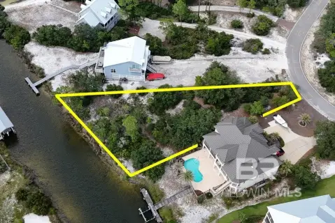 Ono Island Canal-Front Lot