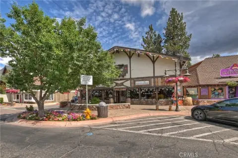 Village Retail Building in Big Bear