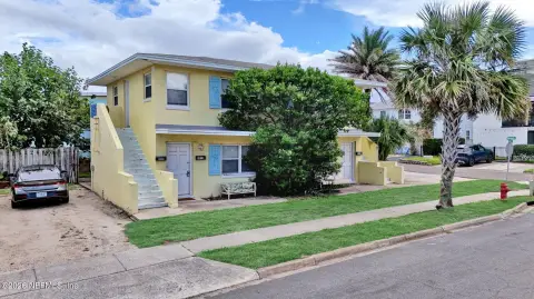 Coastal Four-Unit Quadplex