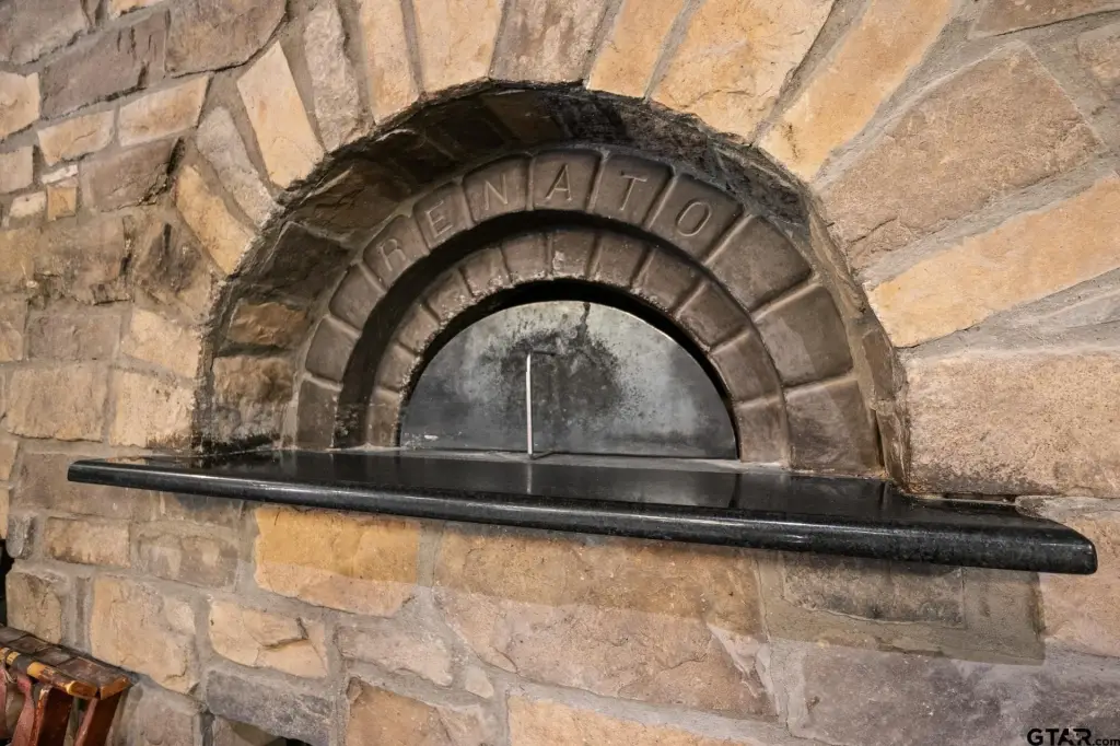 Picture 19