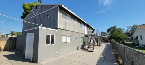 5-Unit Apartment Building