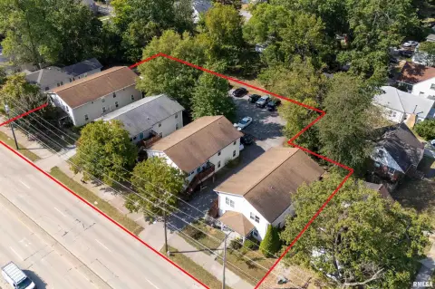 4 Duplexes Near SIU Campus