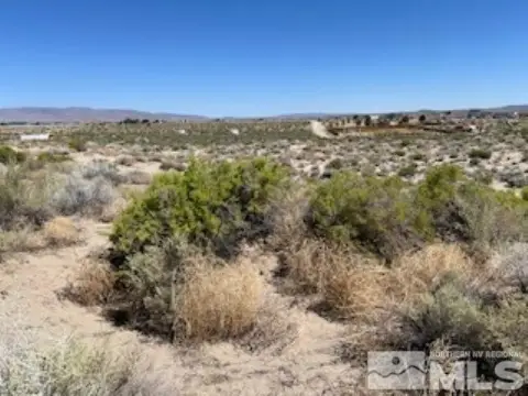 Silver Springs Land with Views