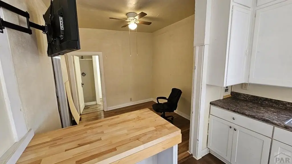 Picture 19