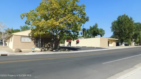 Farmington Commercial Property For Sale