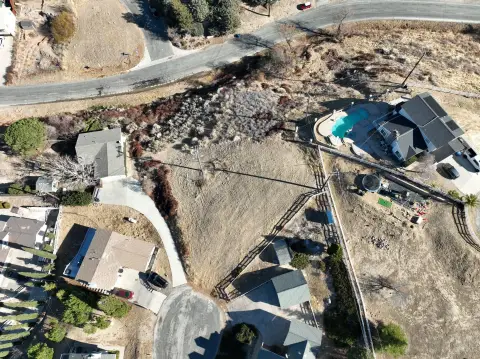 Residential Lot in Lake Elizabeth