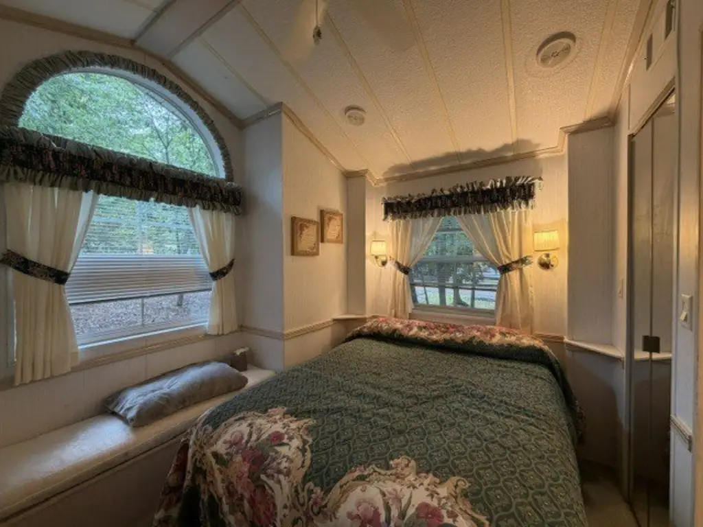 Picture 12