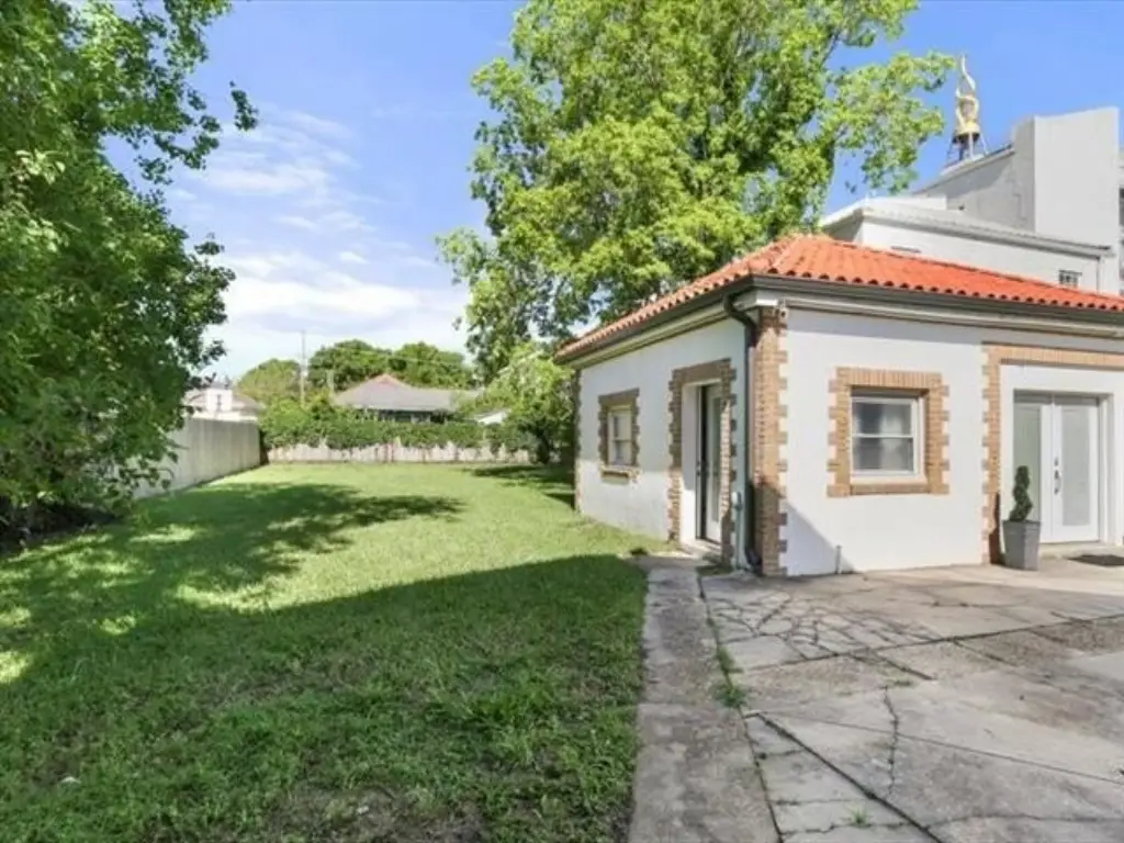 Picture 19