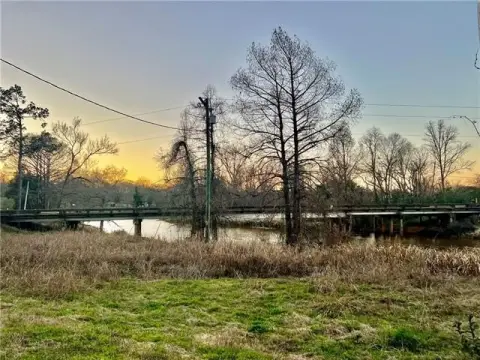Waterfront Land on Bayou Boeuf