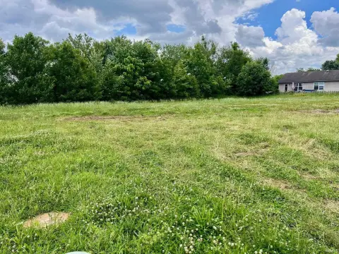 Residential Lot in McCutchanville